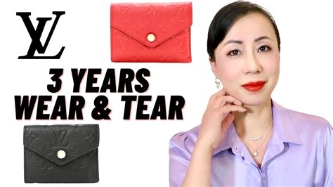 LOUIS VUITTON VICTORINE VS ZOE WALLET WEAR & TEAR .